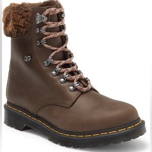 1460 Serena Faux Fur Trim Brown Boot DR. MARTENS size 6